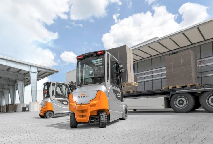 The STILL RX 60 is an environmentally friendly, economical alternative to diesel or gas trucks.