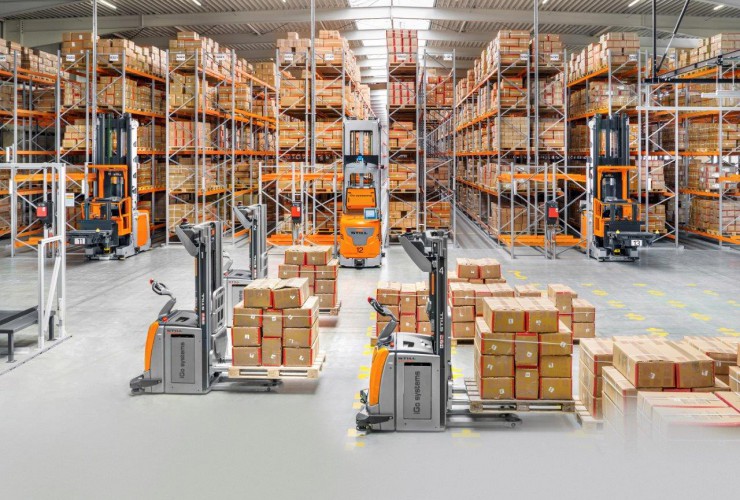In Still's reorganised iGo systems automated warehouse, customer requirements are met in the best possible way and Hase workwear articles are delivered throughout Europe, promptly and in a timely manner