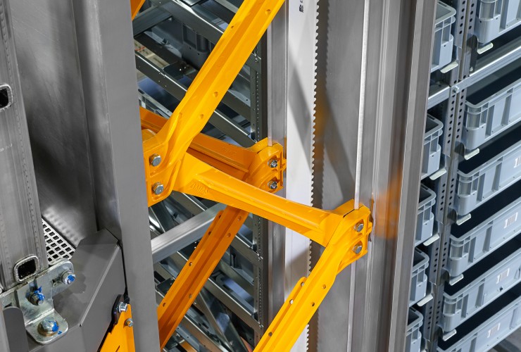 Jungheinrich AG
links