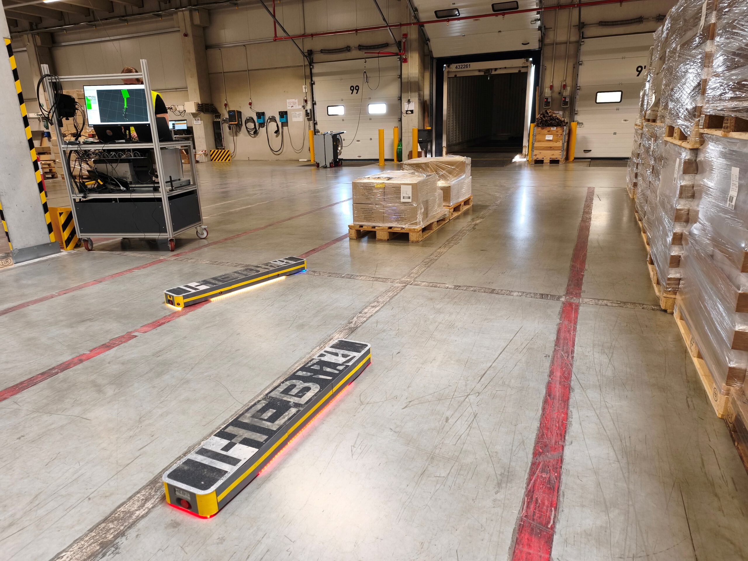 HEB-IO TwinX, Warehousedemonstation